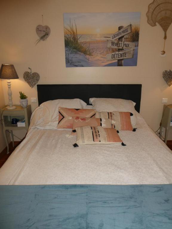 Chambre Le Mas D'Adelice Taulignan Eksteriør billede