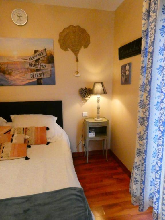 Chambre Le Mas D'Adelice Taulignan Eksteriør billede