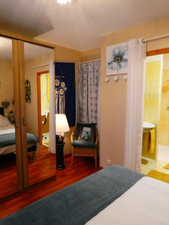 Chambre Le Mas D'Adelice Taulignan Eksteriør billede